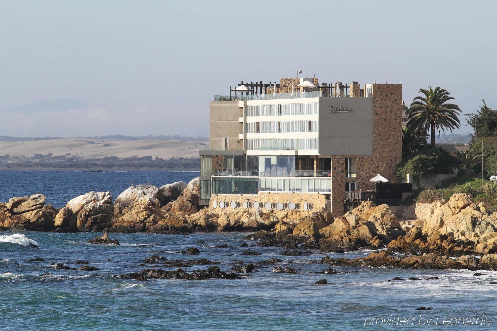 Hotel Radisson Blu Acqua & 5*